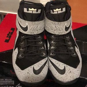 Nike Zoom Soldier VIII